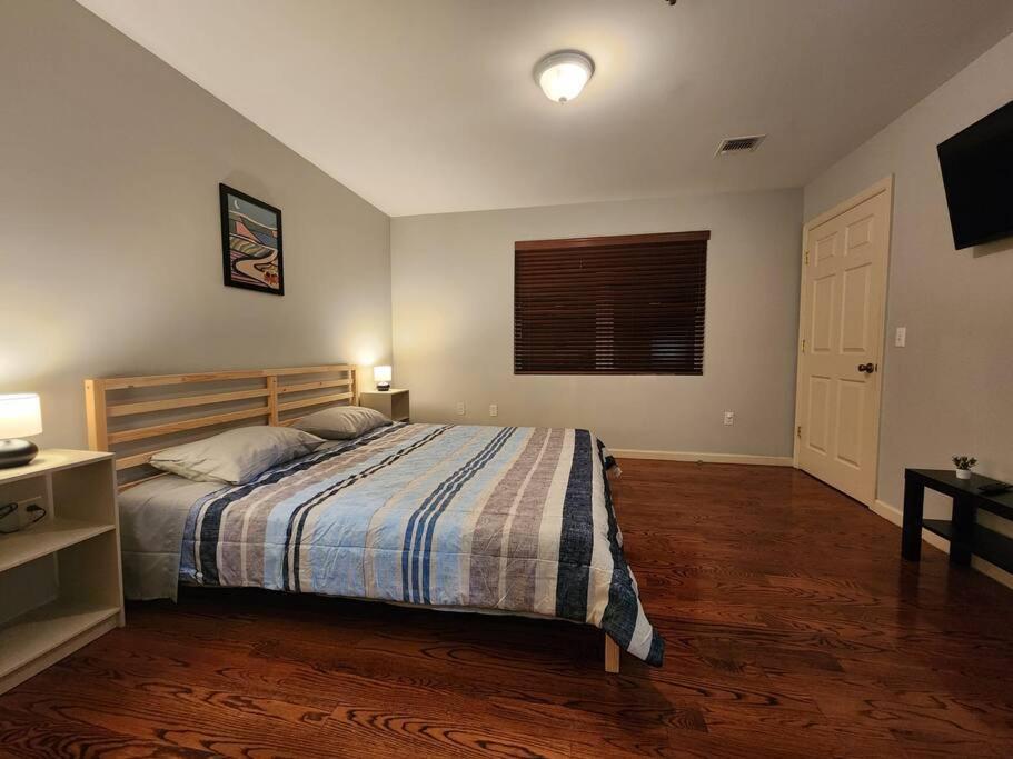 Luxury 2 Bed Apt, Mins To Nyc! Union City Esterno foto