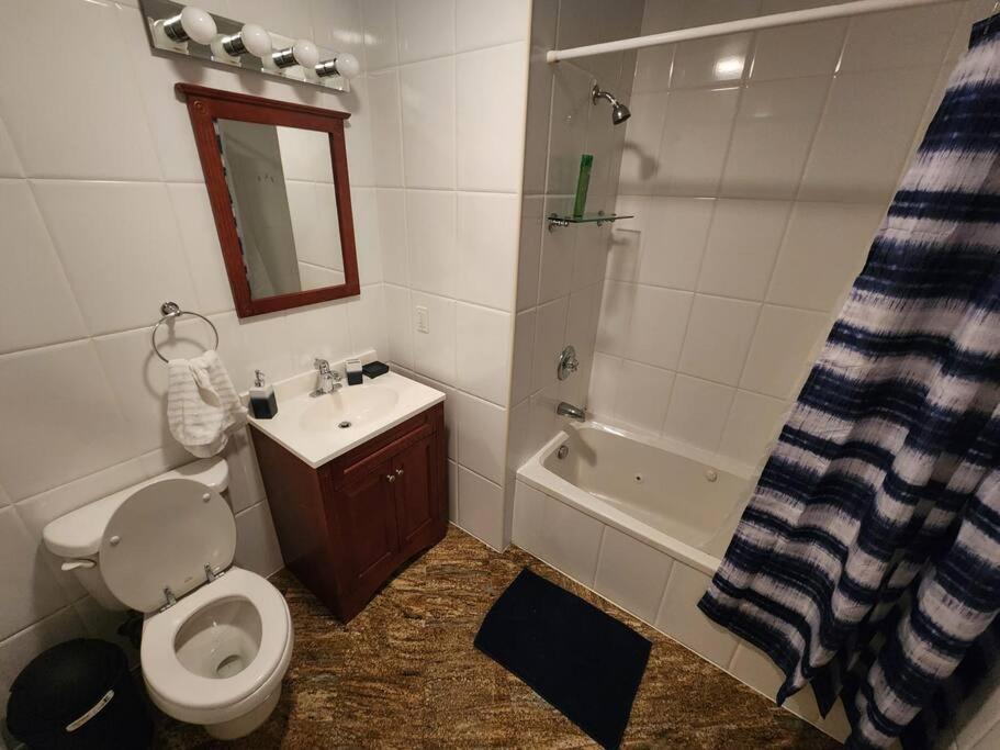 Luxury 2 Bed Apt, Mins To Nyc! Union City Esterno foto